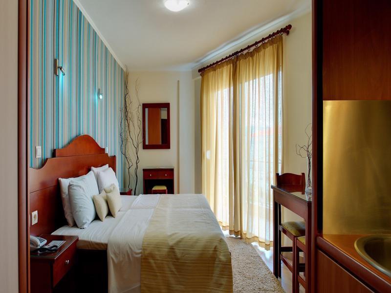 Akti Hotel Янина Экстерьер фото